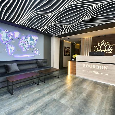 Bourbon Boutique Hotel Yerevan Exterior foto