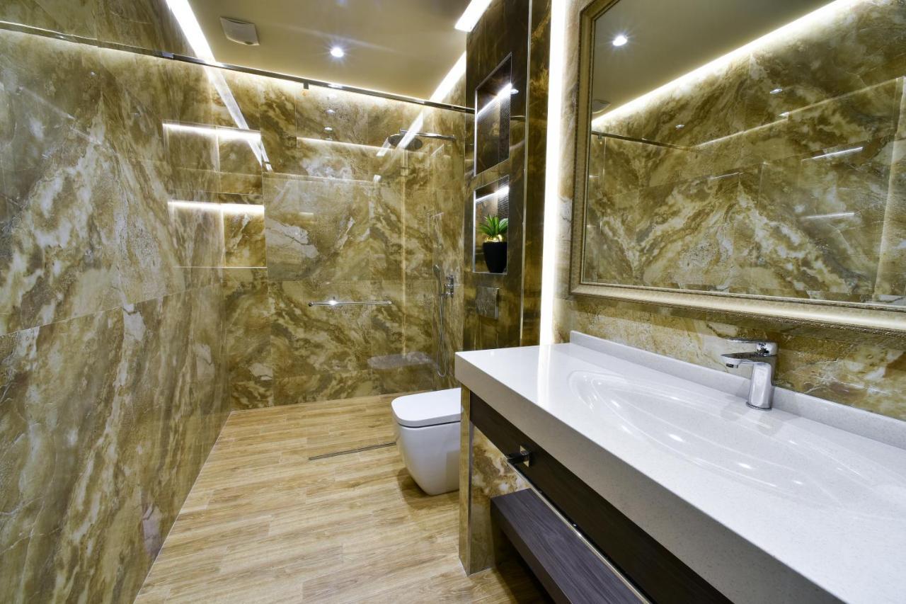 Bourbon Boutique Hotel Yerevan Exterior foto