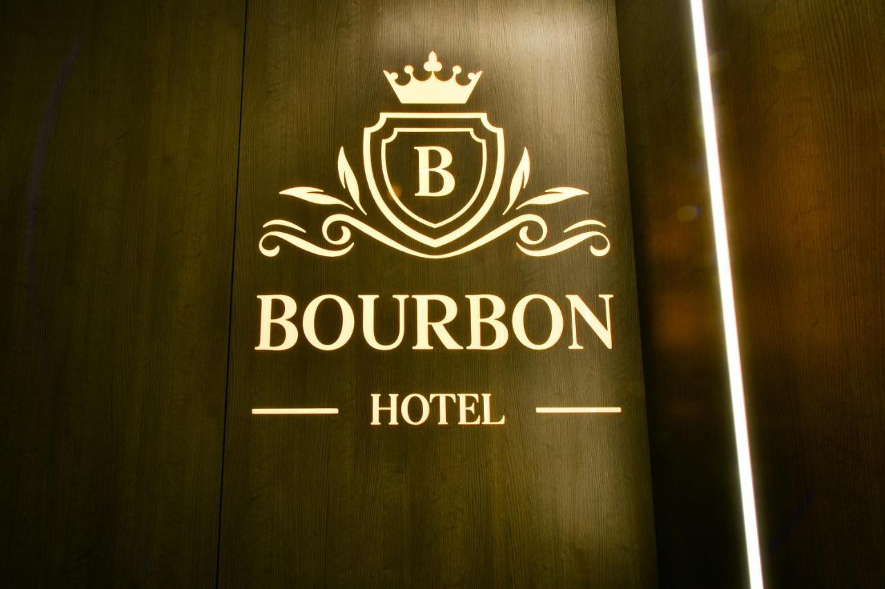 Bourbon Boutique Hotel Yerevan Exterior foto