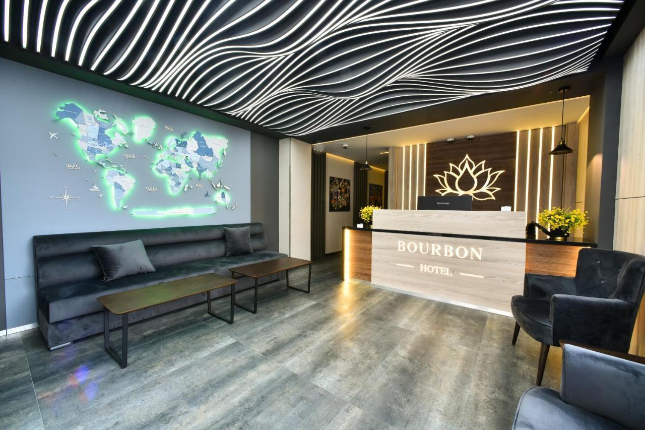 Bourbon Boutique Hotel Yerevan Exterior foto