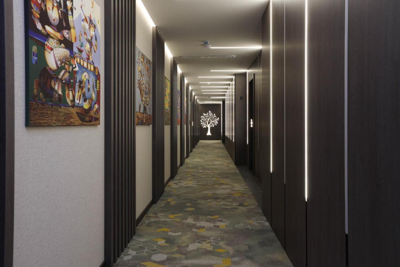 Bourbon Boutique Hotel Yerevan Exterior foto
